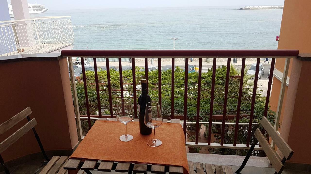 Loft Baia Di Giardini 아파트 외부 사진